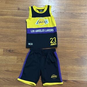 NBA Lakers LeBron James Kids Jersey Set - Black, Yellow, and Purple size 6-7